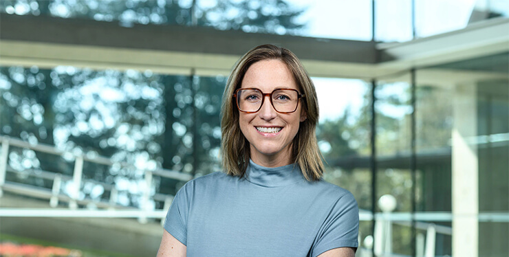 20230526-Faculty-Alyson_Meister-Tablet&Mobile-740x374 - IMD Business School - IMD Business School